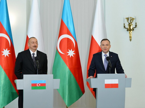 Президенты Азербайджана и Польши выступили с заявлениями для печати