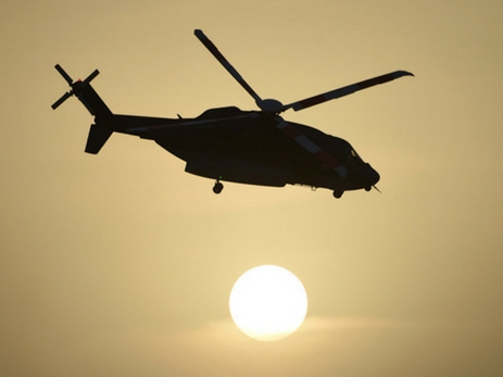 В Индонезии восемь человек погибли в результате крушения вертолета