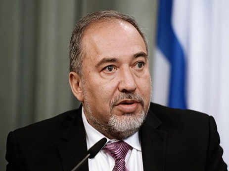 Министр обороны Израиля призвал казнить палестинца за убийство