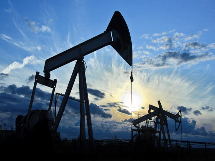 Мировые цены на нефть перешли к росту