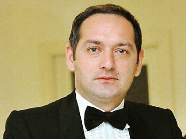 В Баку ограбили дом известного актера