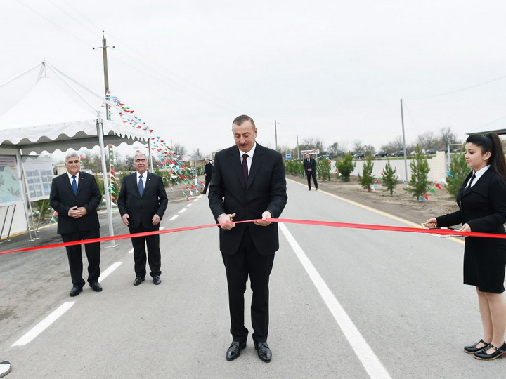 Президент Азербайджана принял участие в открытии автодороги Суговушан-Гашимханлы - ФОТО