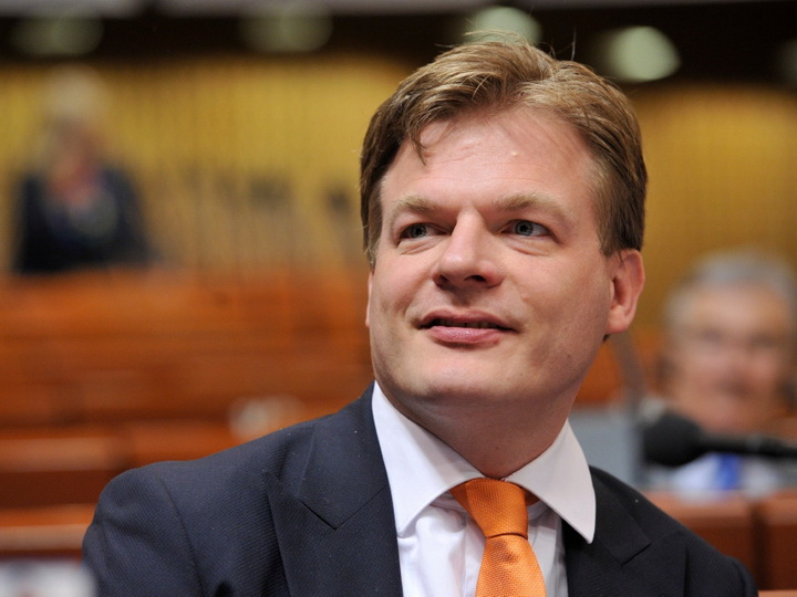 Нидерландского депутата призывают уйти в отставку из-за инструктажа подставного свидетеля катастрофы MH17