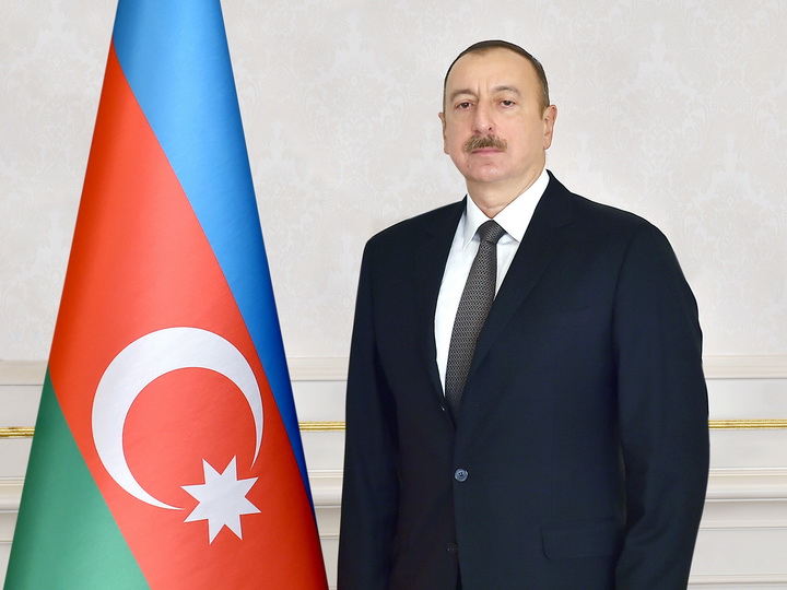За заслуги в развитии сельского хозяйства Азербайджана ряд лиц награжден орденами