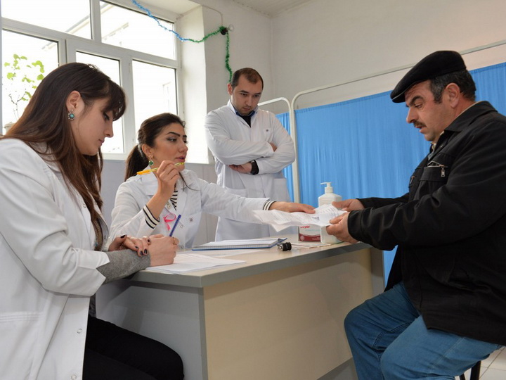 В Габалинском районе проведены медицинские обследования в связи с онкологическими заболеваниями - ФОТО