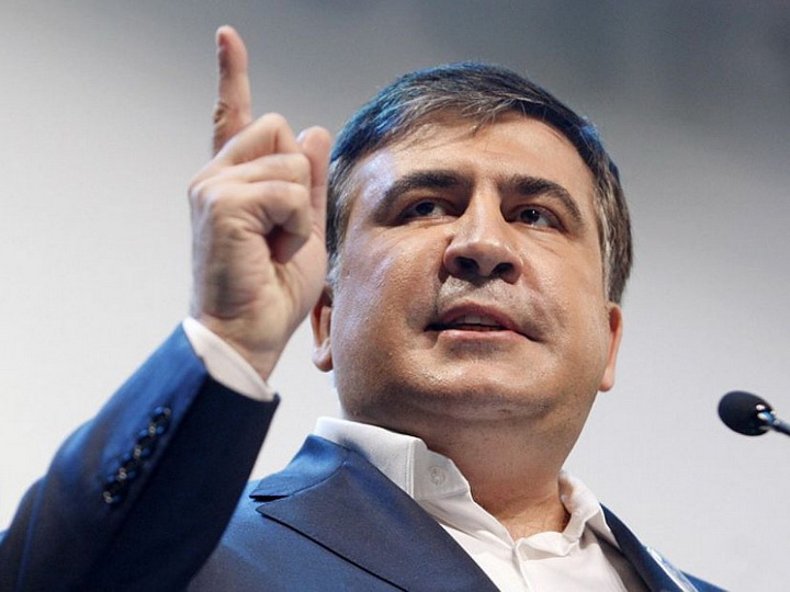 Саакашвили: Порошенко пора всерьез задуматься о его перспективах