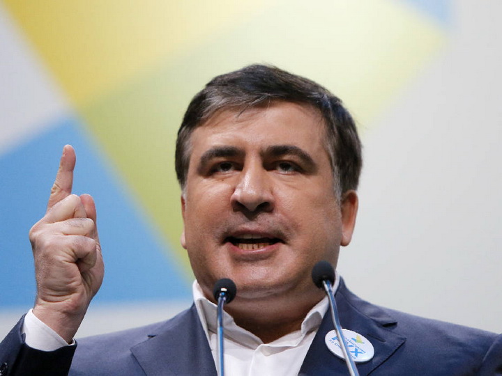 Саакашвили рассказал, зачем он залез на крышу при задержании