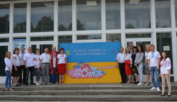 В Харькове показали «танк-вышиванку»