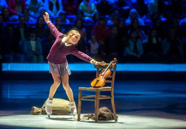 Юная фигуристка из Ростова завоевала серебро на шоу «Ледниковый период. Дети»