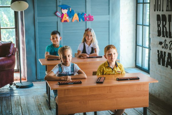 Дополненная реальность AR: Академия AMAKids осваивает новые технологии