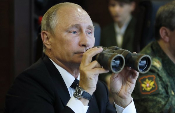 Путин побывал на военных учениях «Восток-2018»