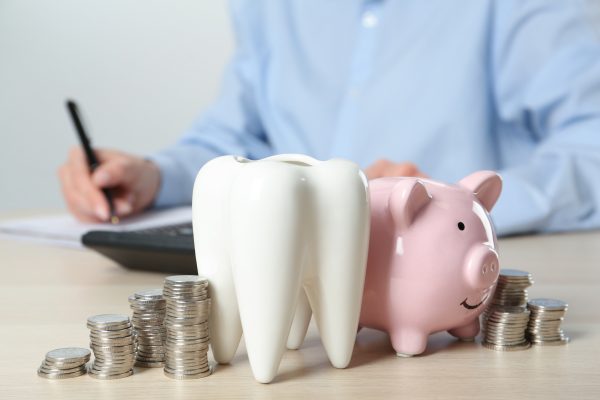 Налоговый вычет за лечение зубов: ключевые положения и важные нюансы